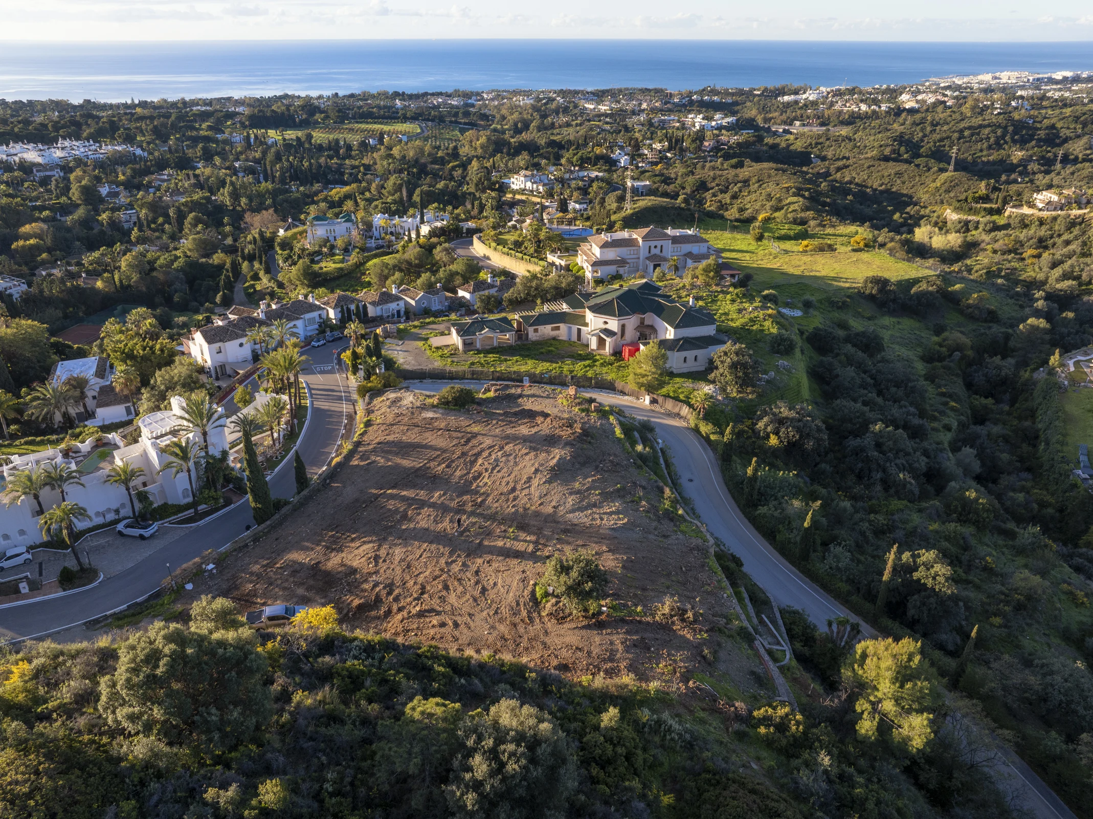 Panoramic sea view plot for sale in Marbella Hill Club II, Golden Mile — VN032910